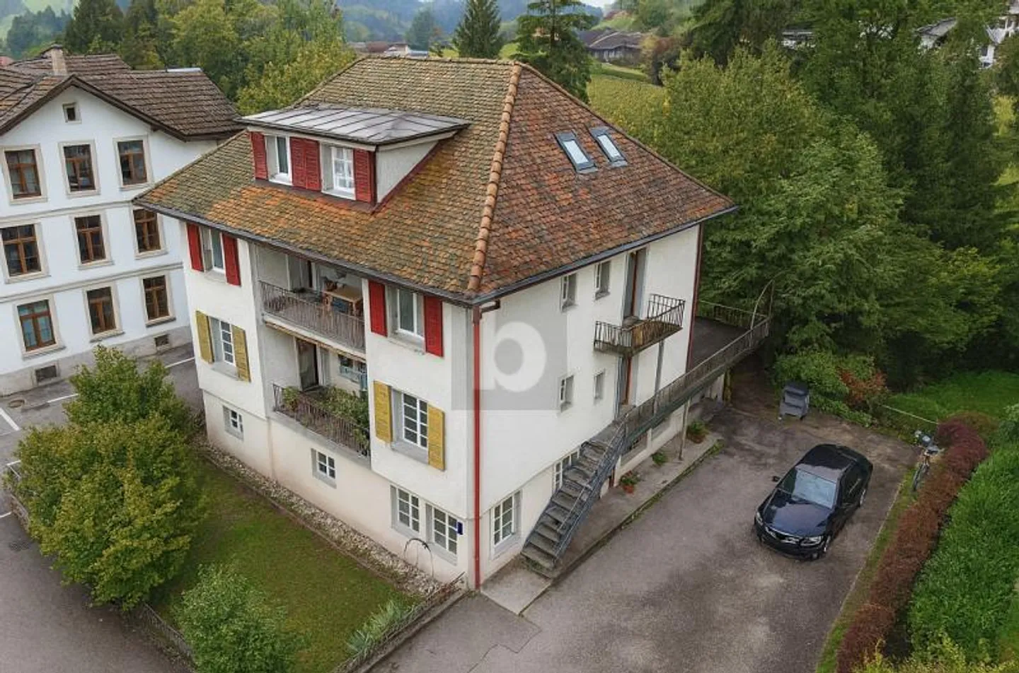 Maison multi-familiale d'investissement - Photo 1 sur 6