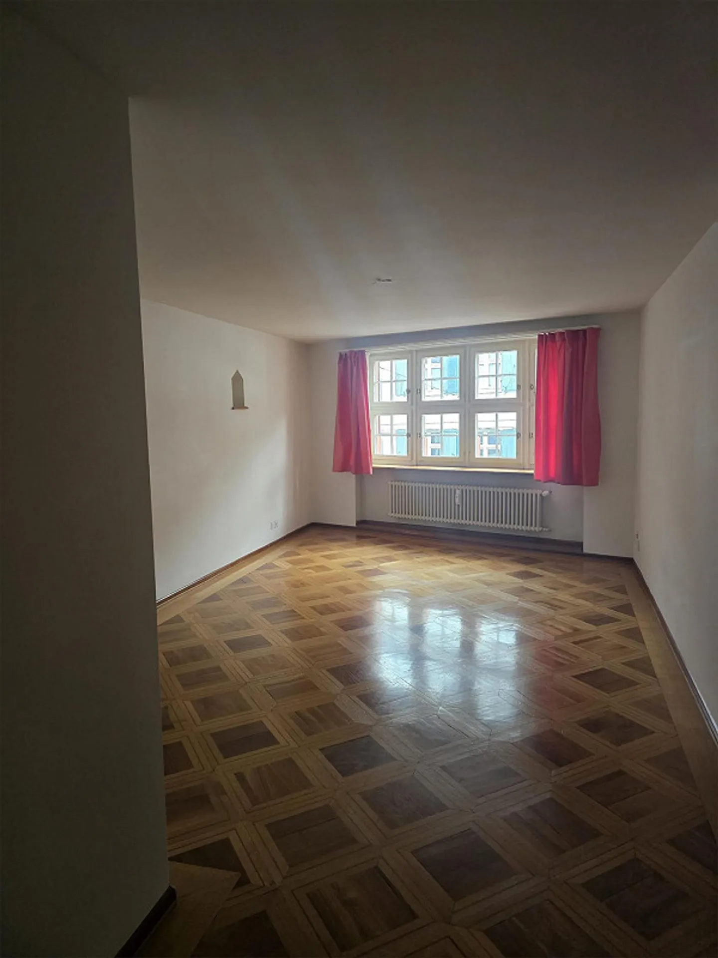 3-room old building apartment with balcony - Photo 5 of 8