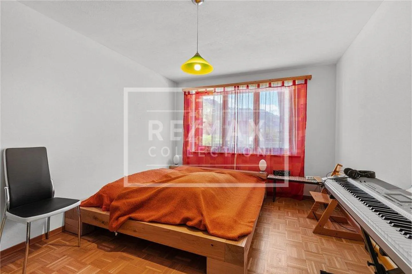 Grande maison individuelle avec bureau séparé - Photo 13 sur 13