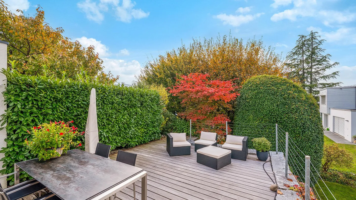 Wunderschönes, familienfreundliches Einfamilienhaus an zentraler Lage - Foto 2 von 6