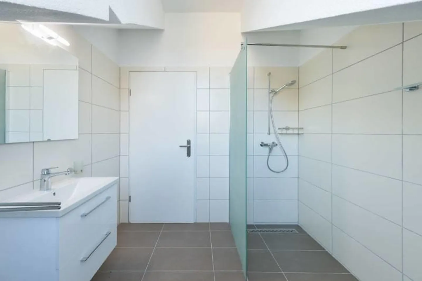 Ihr neues Zuhause: Moderne Dachwohnung - Photo 5 of 6