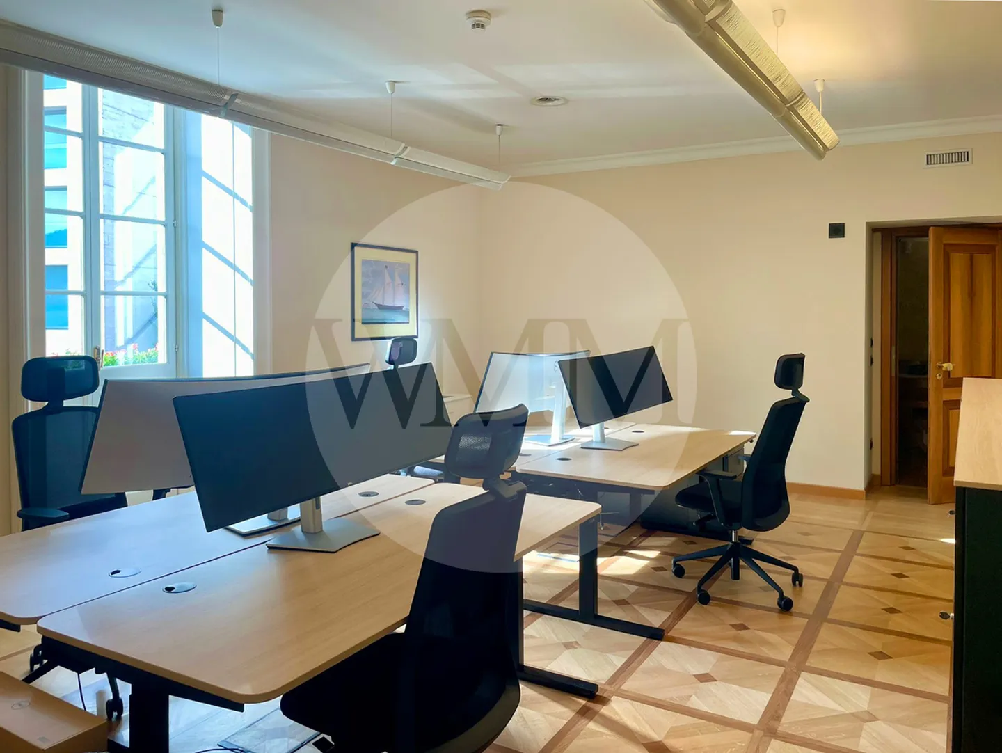 Prestigeträchtige Büros mit Seeblick in historischem Gebäude - Foto 5 von 11