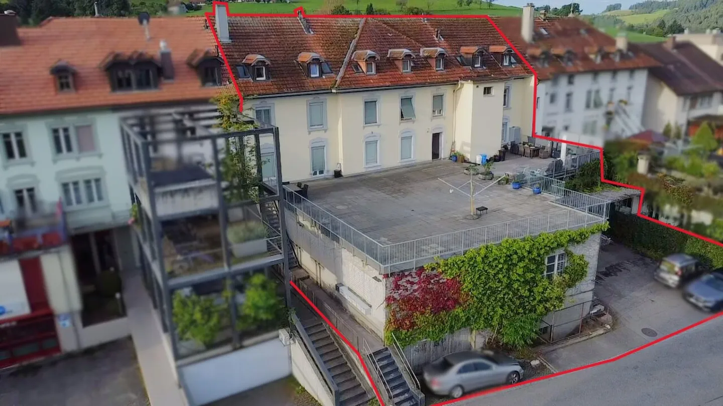 5.05% Nettorendite! Vollvermietetes Mehrfamilienhaus mit Gewerbefläche! - Foto 6 von 19