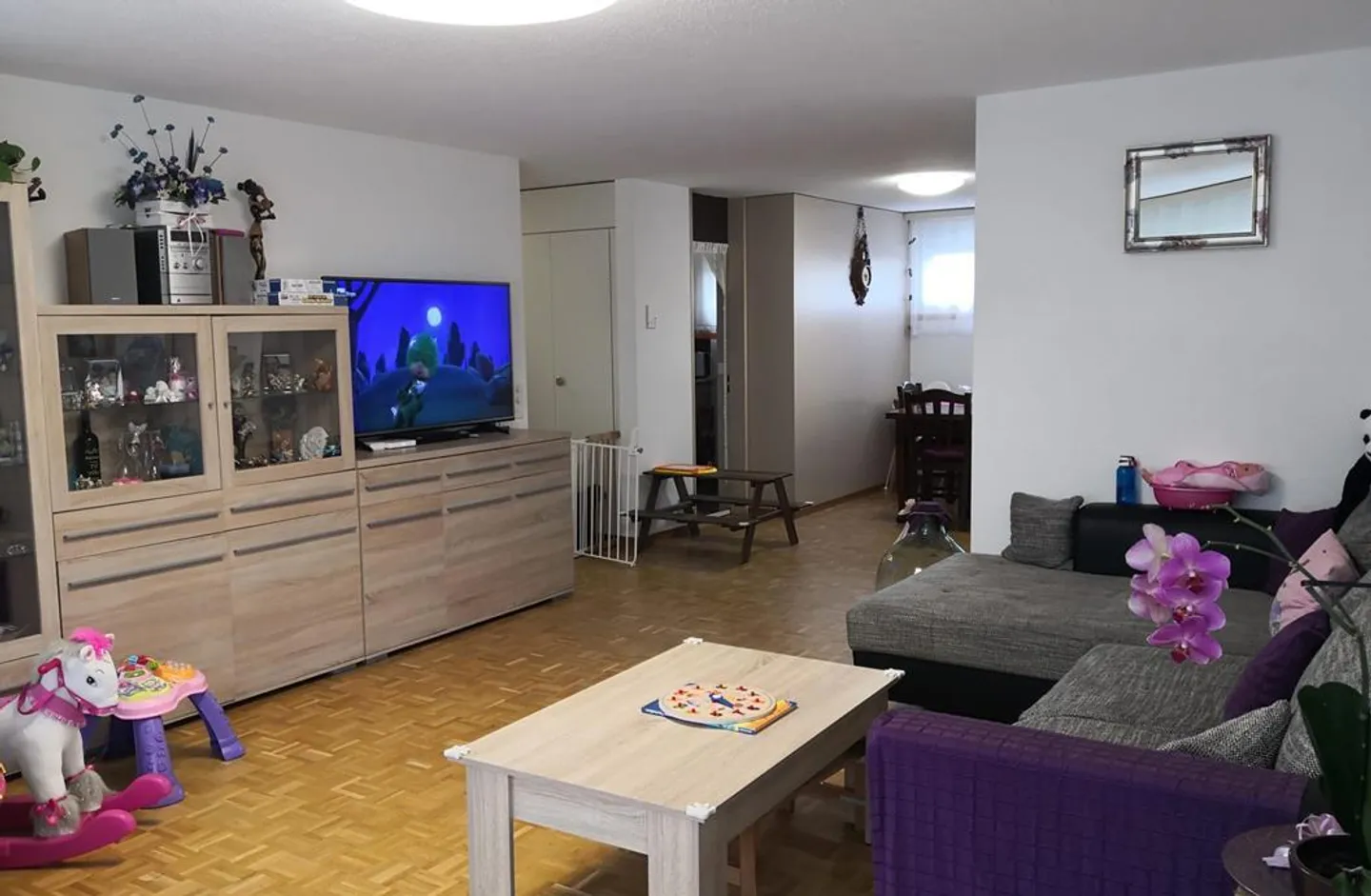 3.5 Room Apartment in a Beautiful Location - Photo 4 of 9