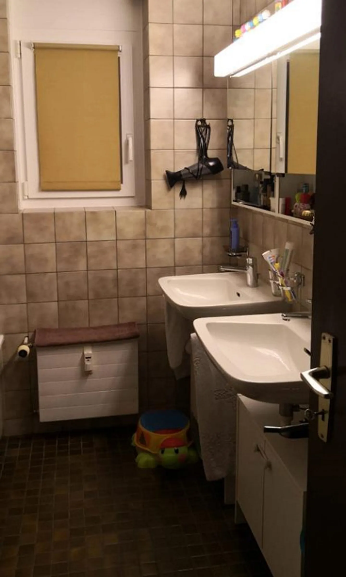 3.5 Room Apartment in a Beautiful Location - Photo 6 of 9
