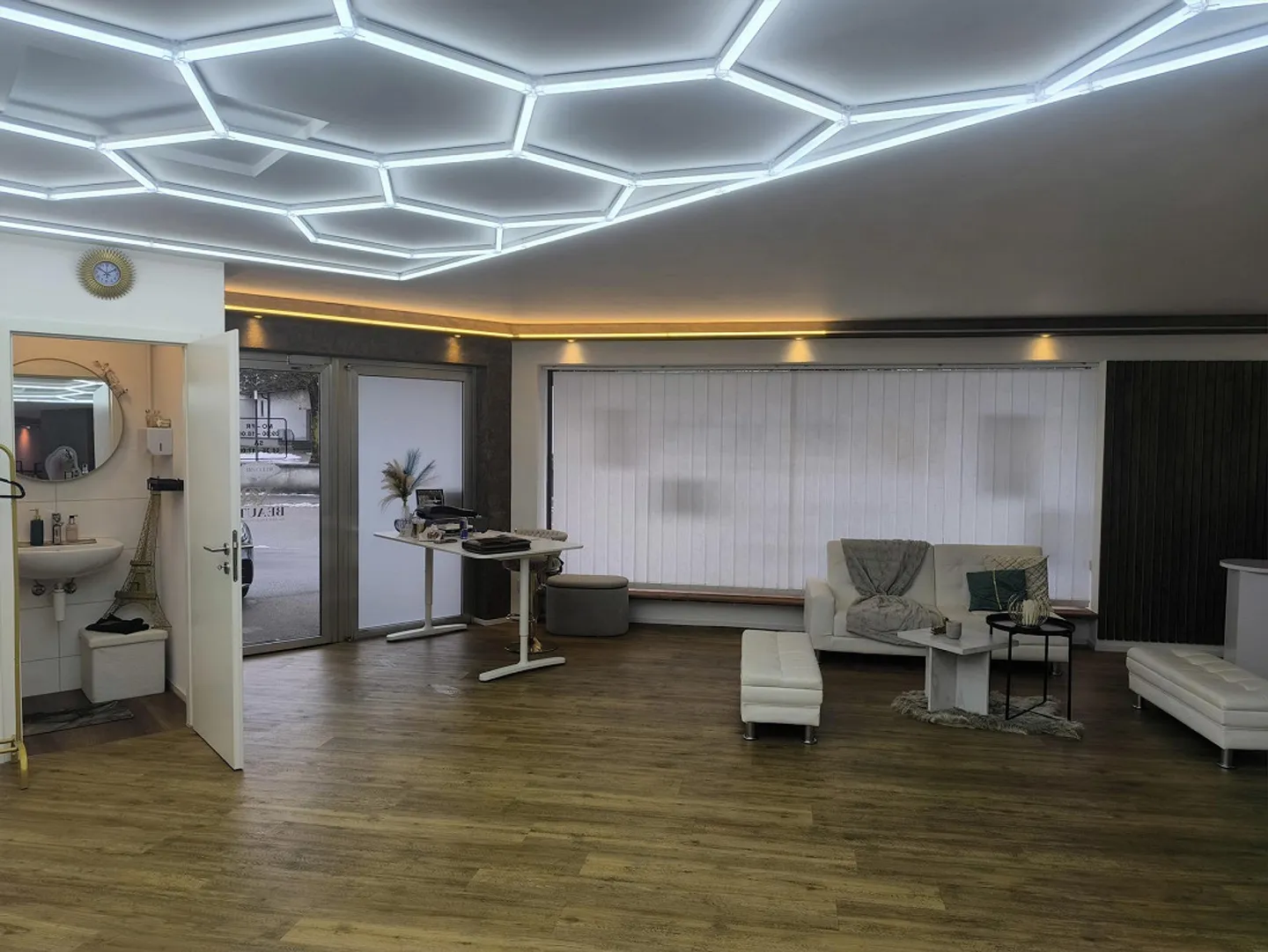 Retail Space in Central Location - Photo 2 of 5