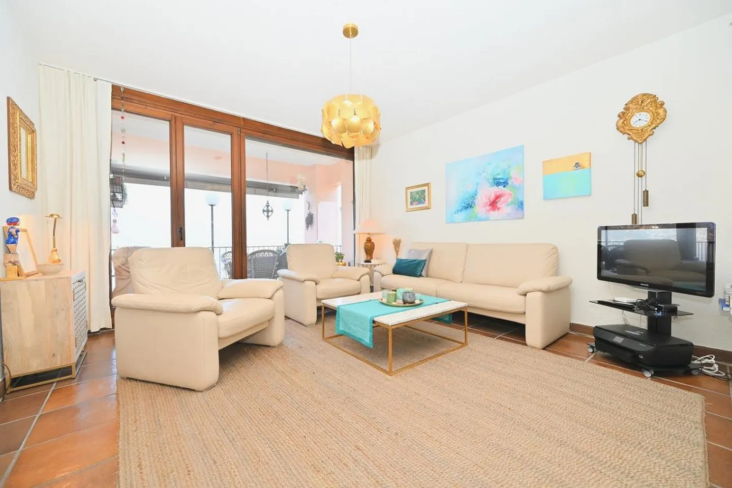 Appartement méditerranéen avec vue sur le lac et piscine extérieure - Photo 5 sur 15