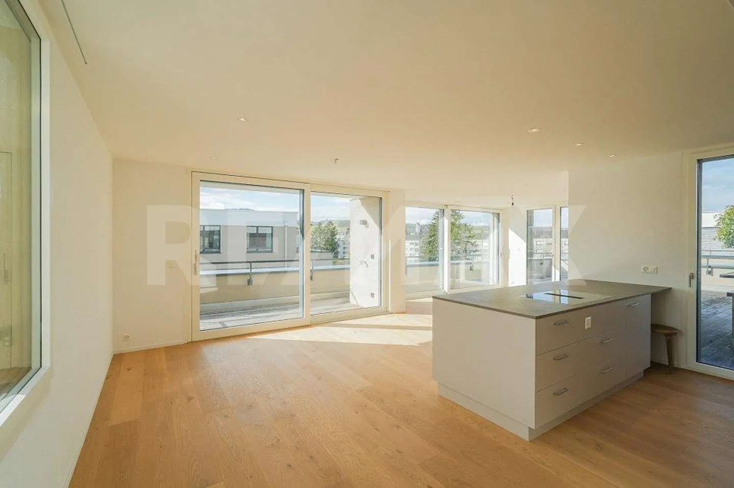 Modernes Attikawohnung in Frick - Foto 3 von 9