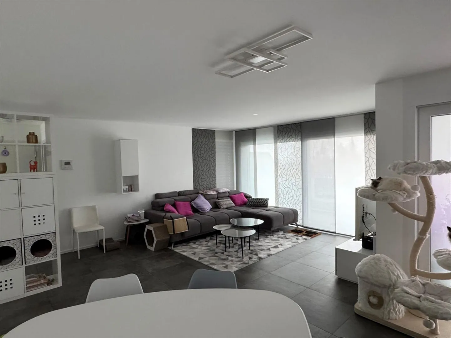 Appartamento attraente e moderno di 4,5 stanze - Foto 4 di 13