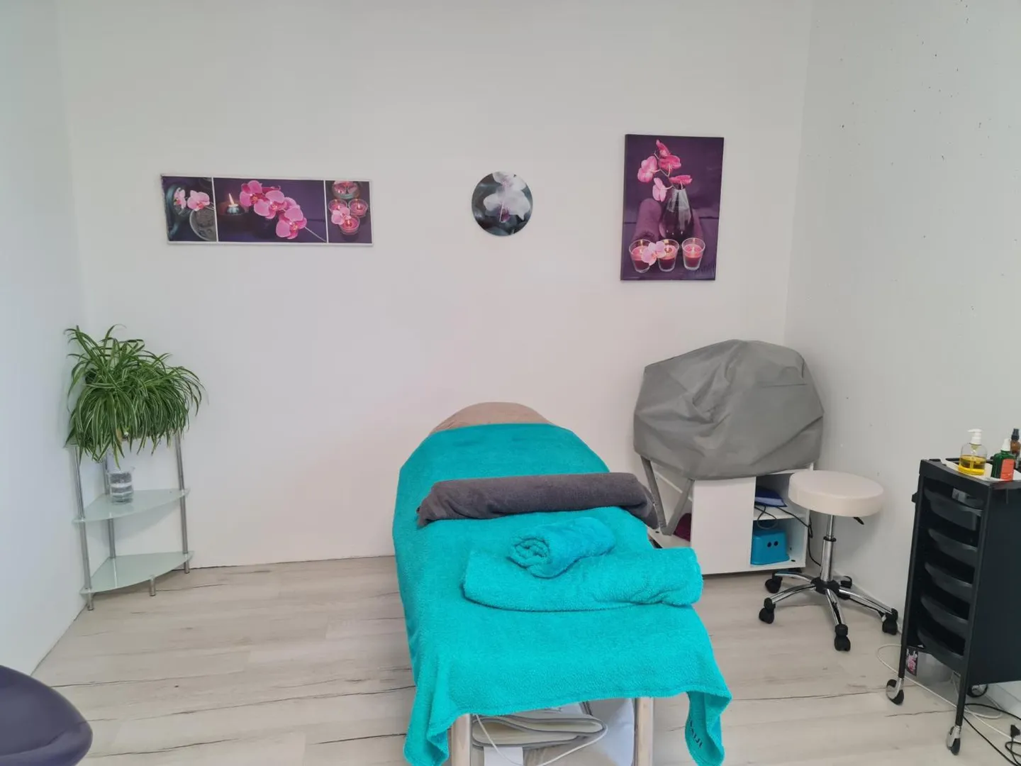 1-room apartment - Photo 2 of 3