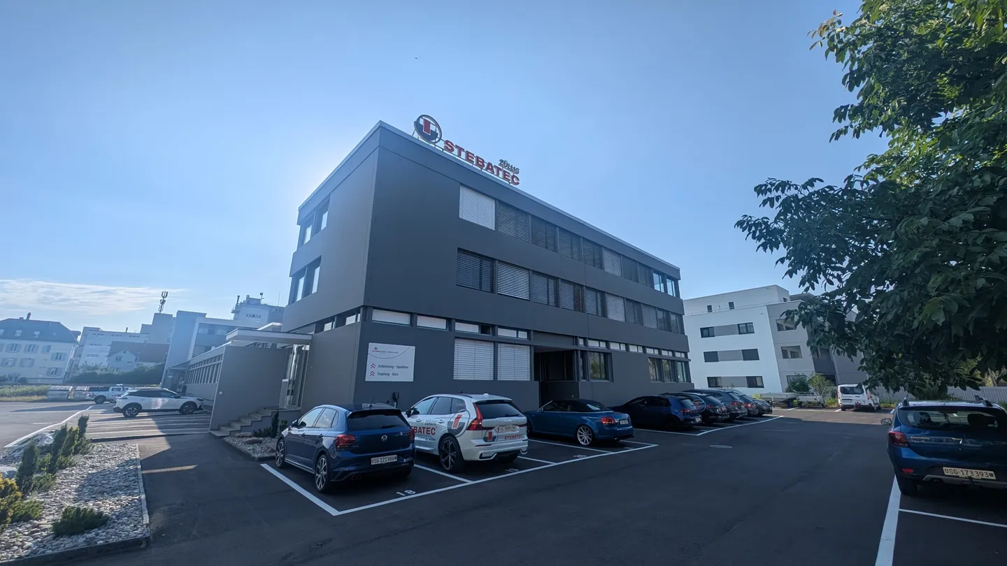 Spazi commerciali generosi e flessibili a Rheineck - Foto 1 di 22