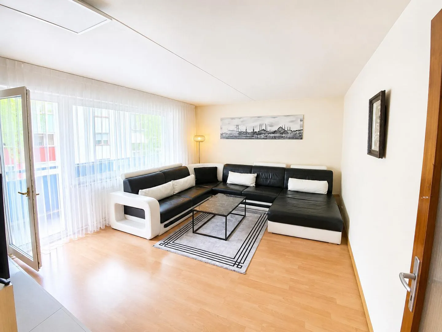 Helle 4.5-Zimmer-Wohnung - Foto 2 von 7