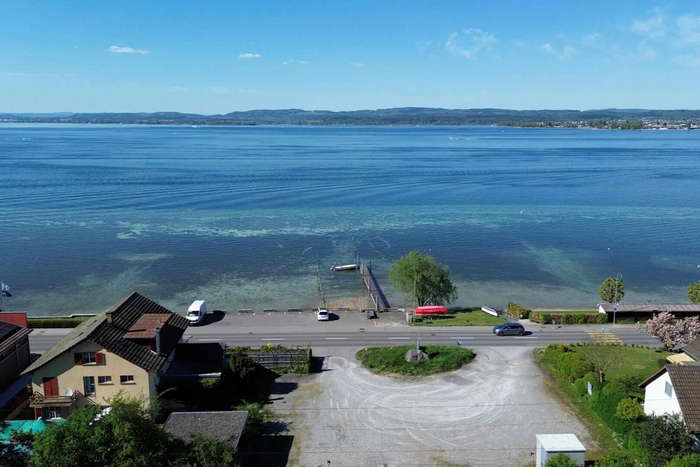 Terreno di sviluppo in posizione fronte lago con studio di fattibilità - Foto 2 di 4