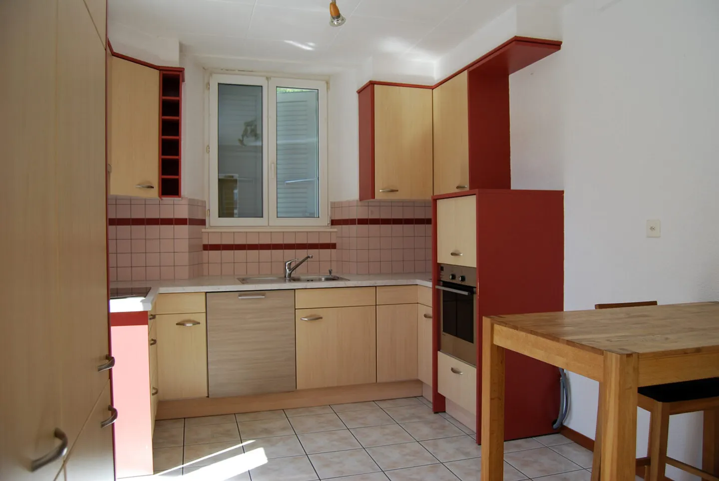 2.5-room apartment on the 2nd floor - Photo 3 of 5