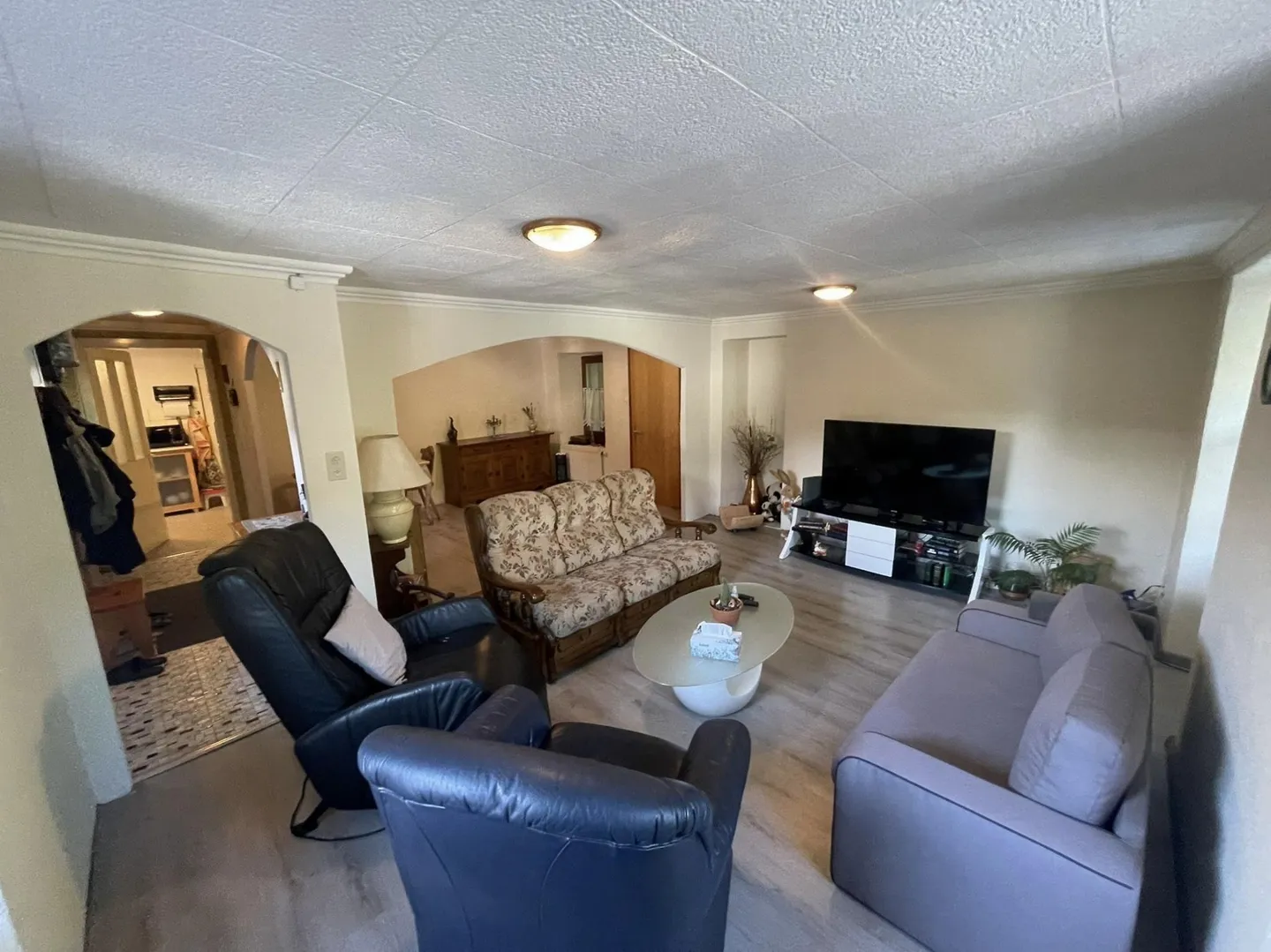 Charming House with Barn in Conthey - Photo 5 of 13