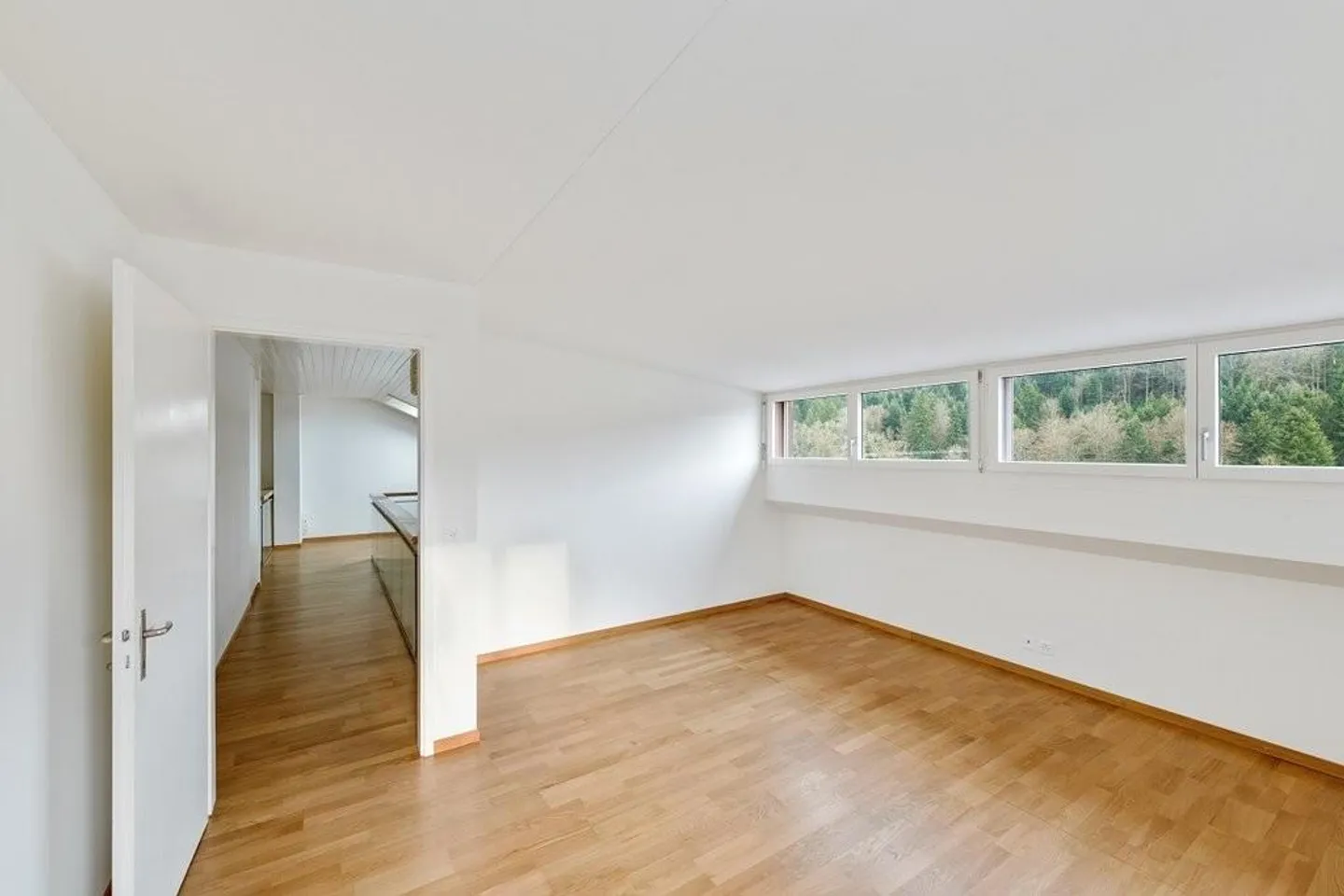 Appartement duplex moderne avec vue - Photo 7 sur 12