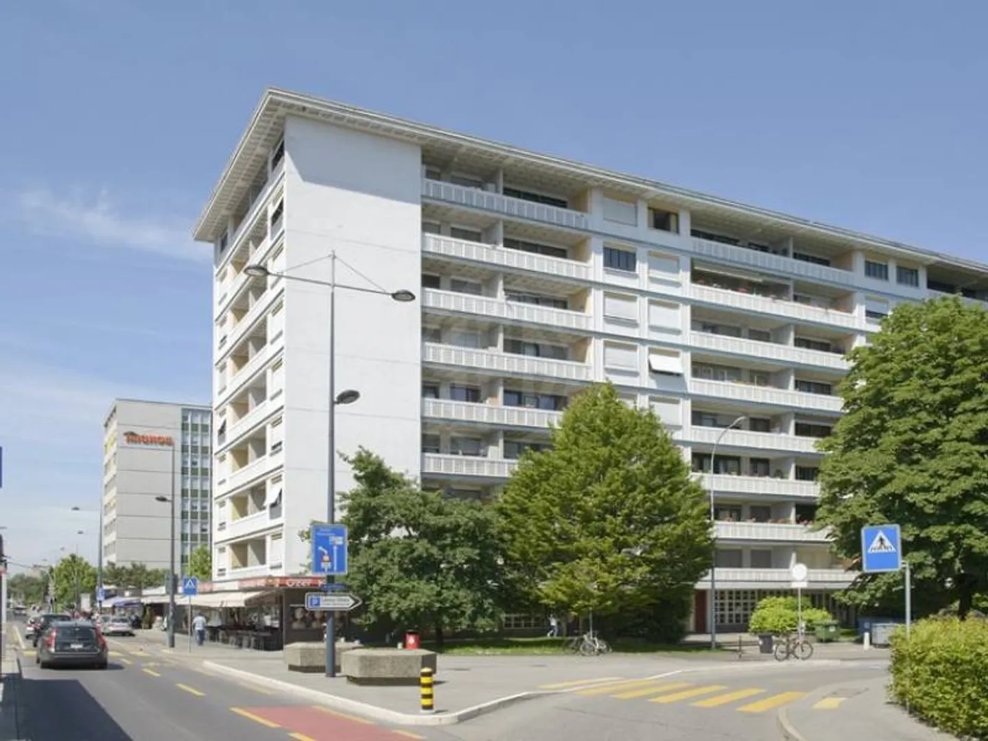 Dépôt - Photo 1 sur 4