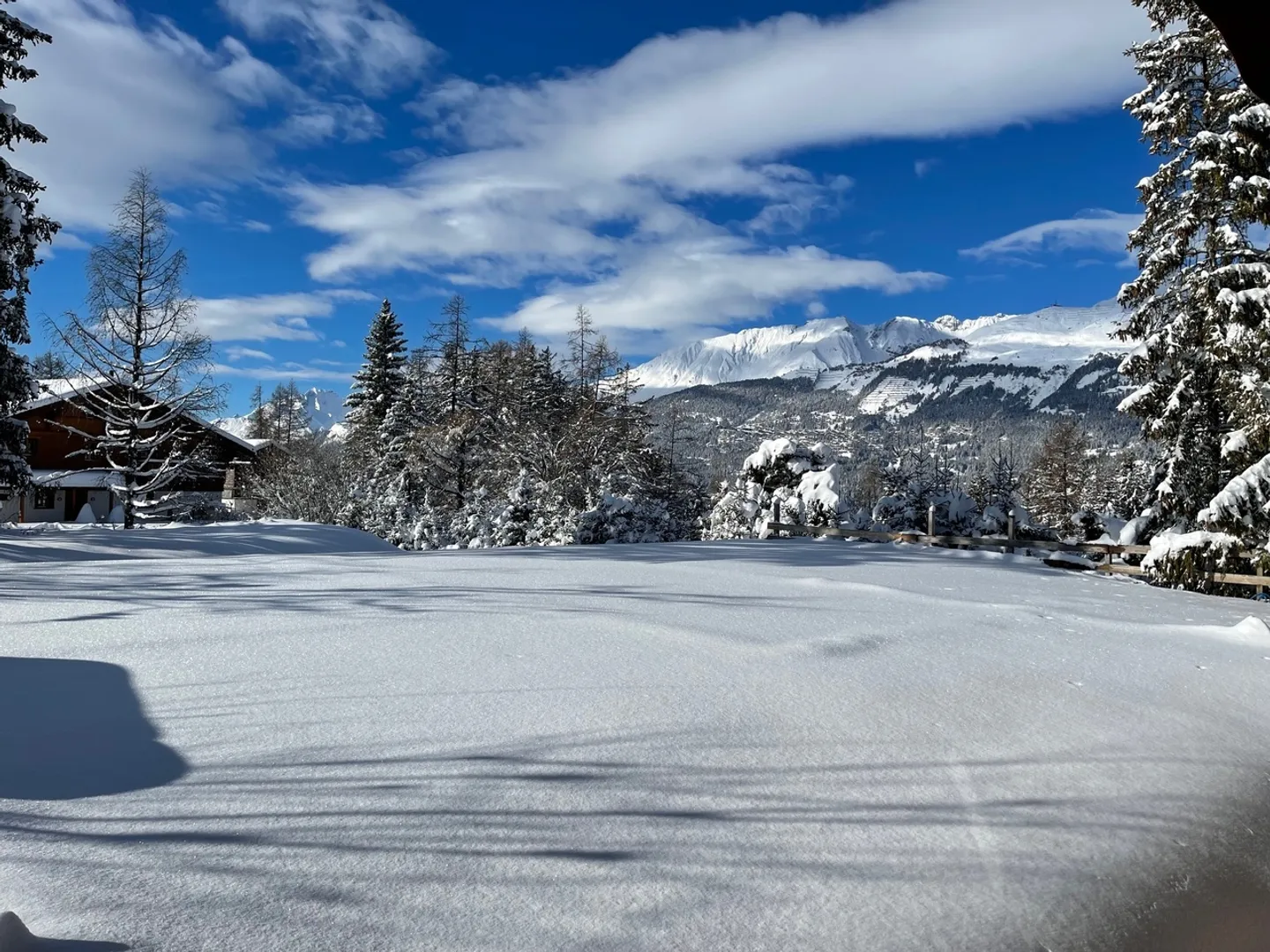 Chalet con 8,5 vani a Crans-Montana - Foto 8 di 9