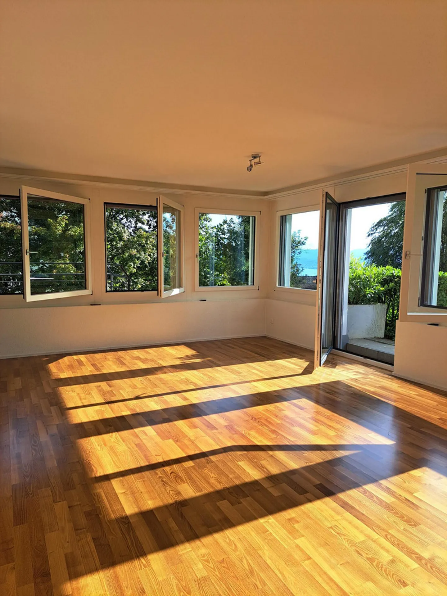 La tua nuova casa a Zurigo - Foto 2 di 12