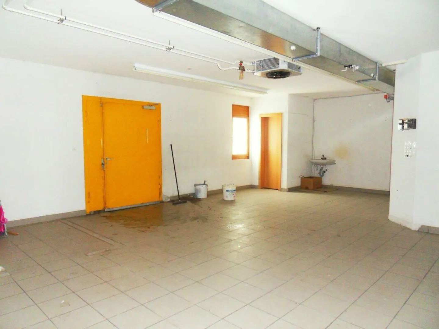 Espace de vente Maison 'Pische' - Photo 3 sur 4