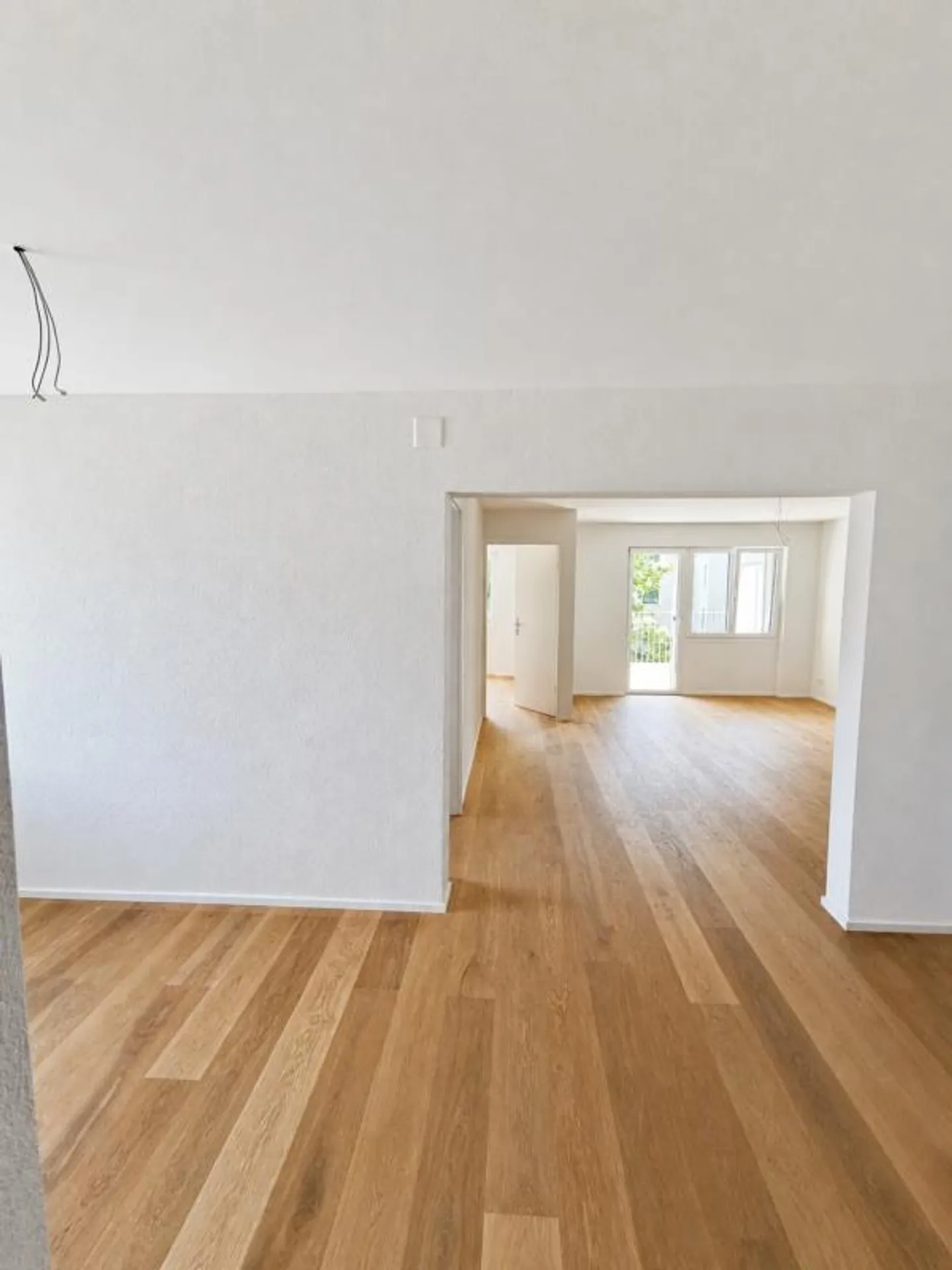 Modernes Apartment in Oberengstringen - Foto 6 von 12