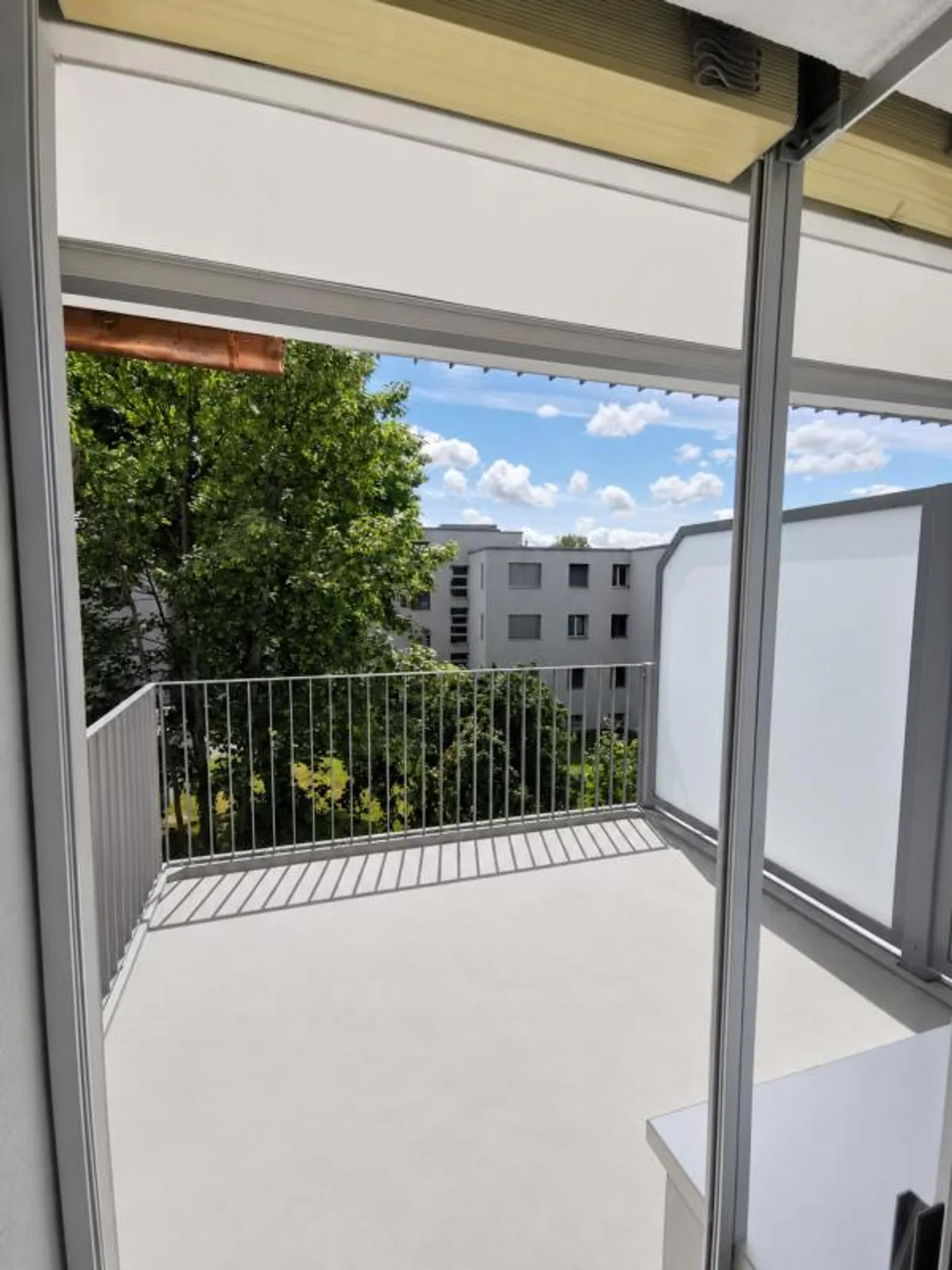 Modernes Apartment in Oberengstringen - Foto 12 von 12