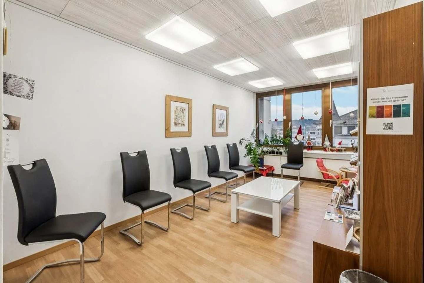 Opportunità: Spazio per studio/ufficio nel popolare centro medico di Arbon - Foto 9 di 11