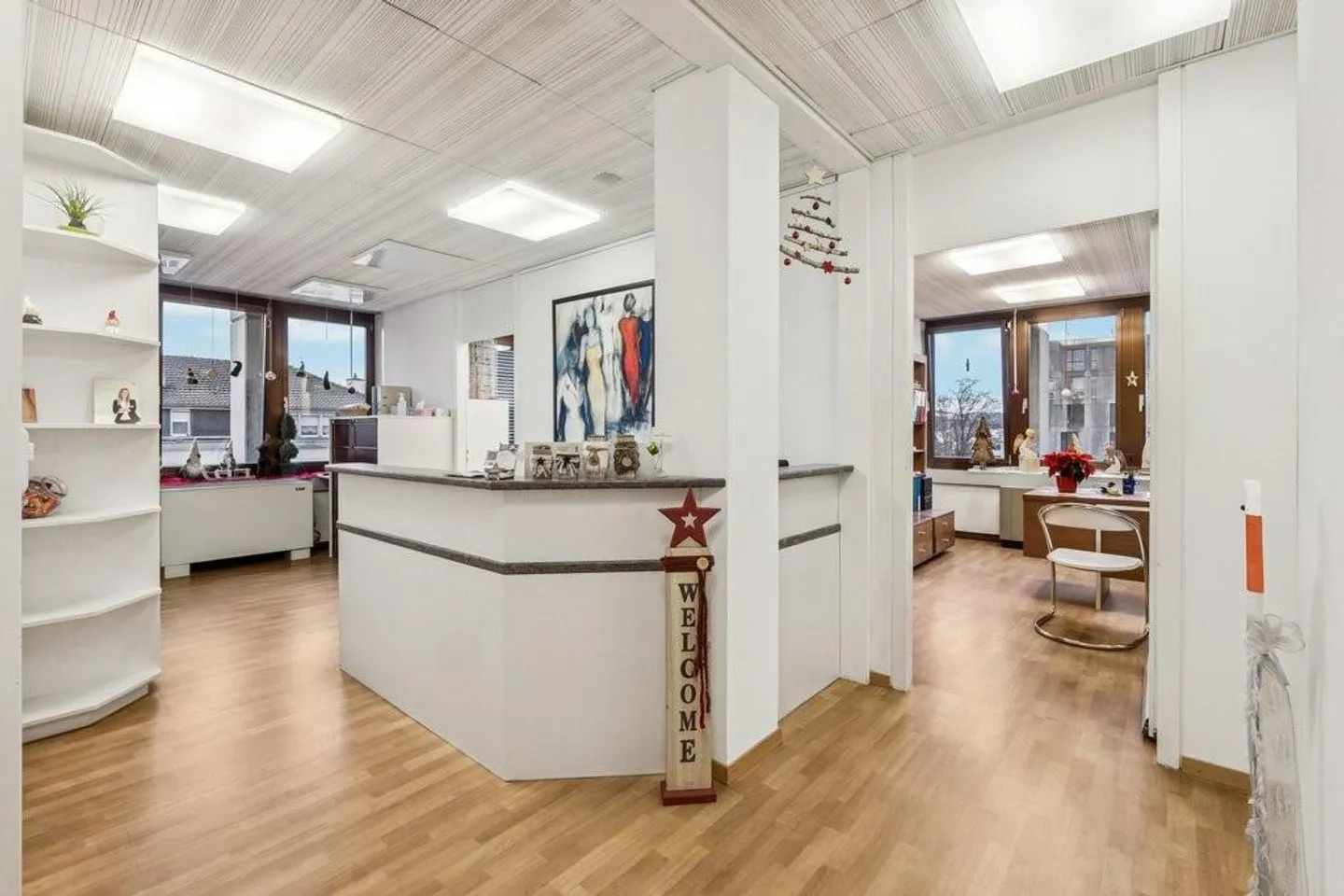 Opportunità: Spazio per studio/ufficio nel popolare centro medico di Arbon - Foto 2 di 11