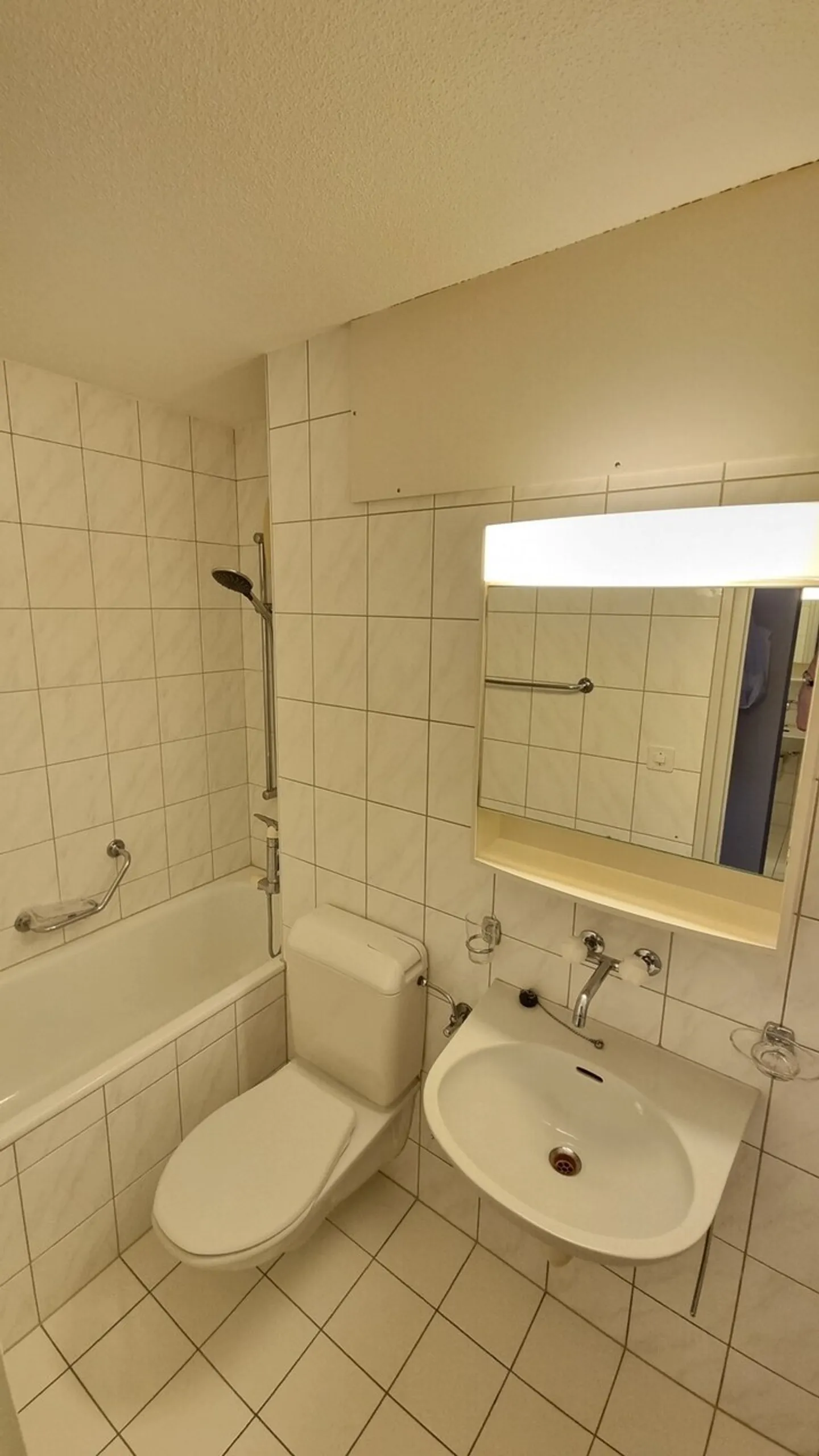 Gemütliche Wohnung in Gepflegter Liegenschaft - Foto 3 von 3