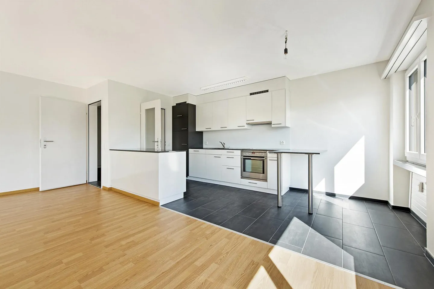 Geräumige Familienwohnung in Wil - Foto 2 von 11