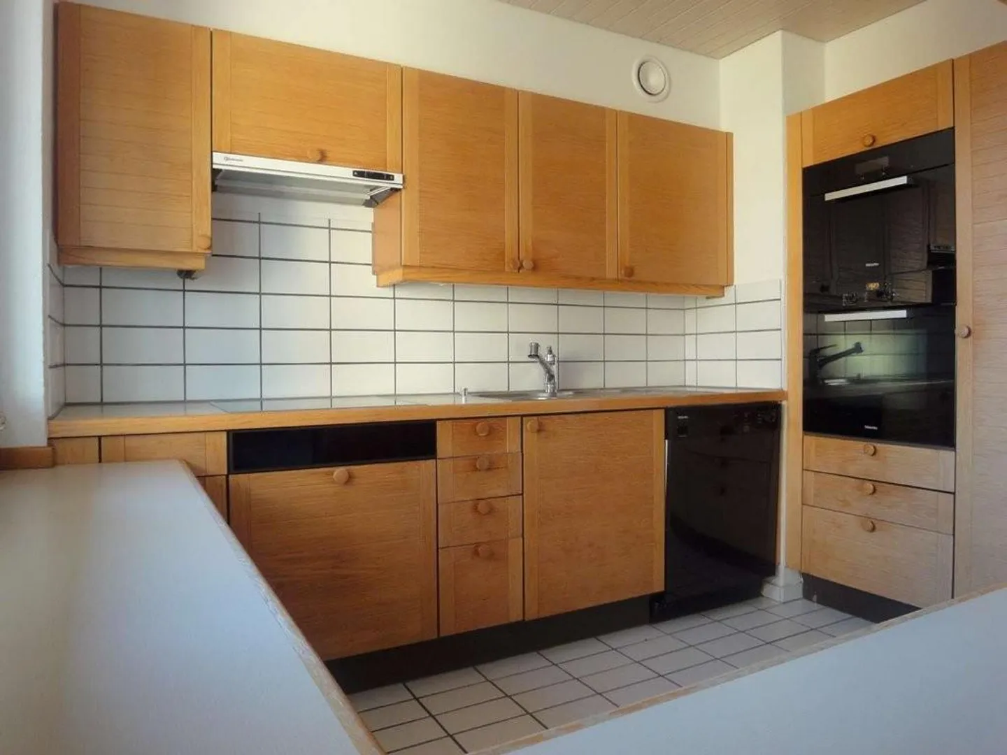 Vivere nel verde a Zurigo-Witikon fino al 31.03.28 - Foto 6 di 10