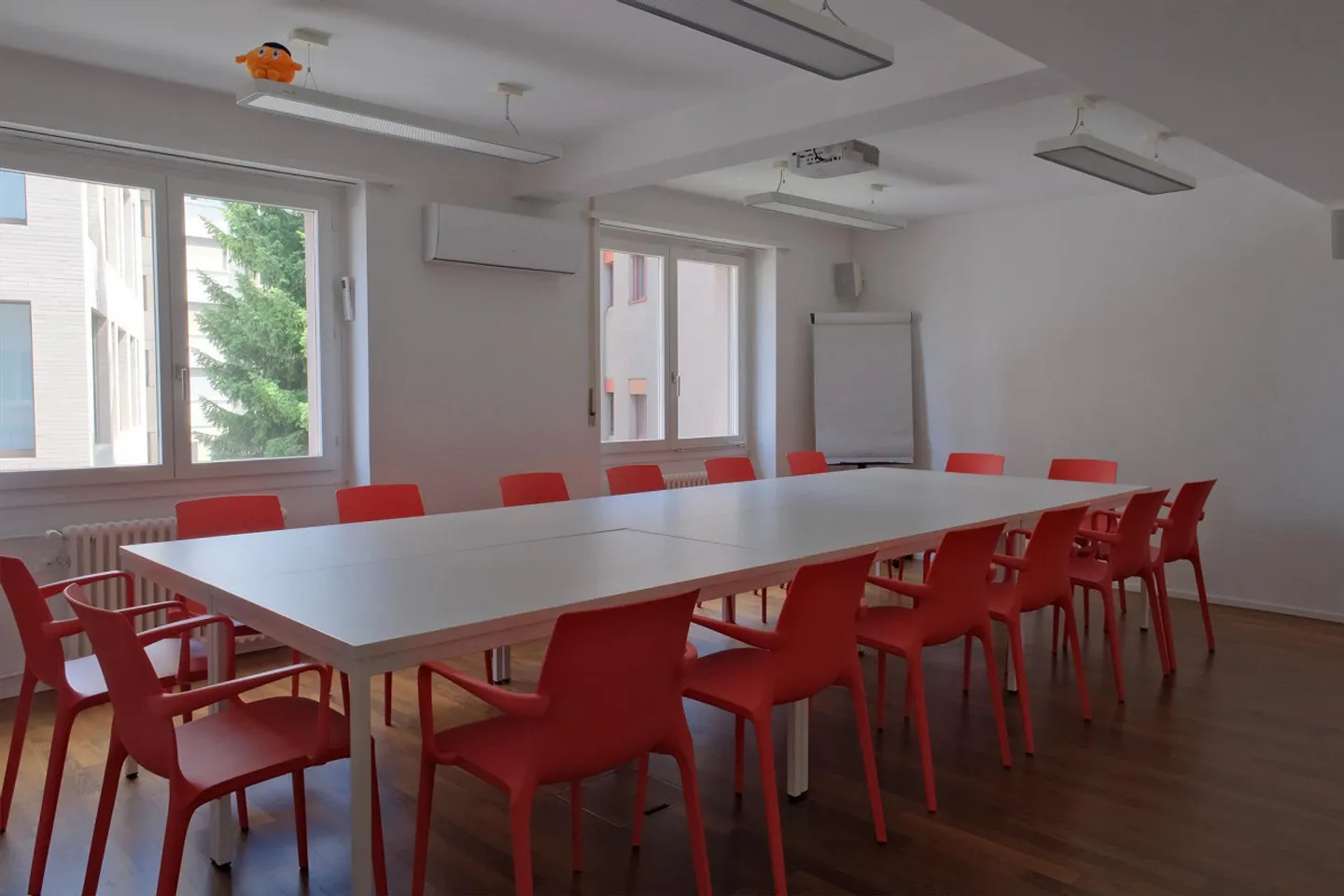 Spacious Office/Practice Space near Burgdorf Station - Photo 8 of 17