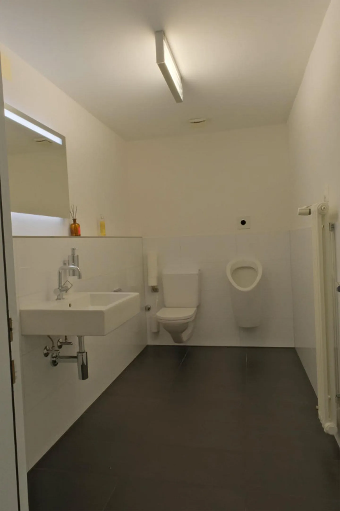 Spacious Office/Practice Space near Burgdorf Station - Photo 16 of 17
