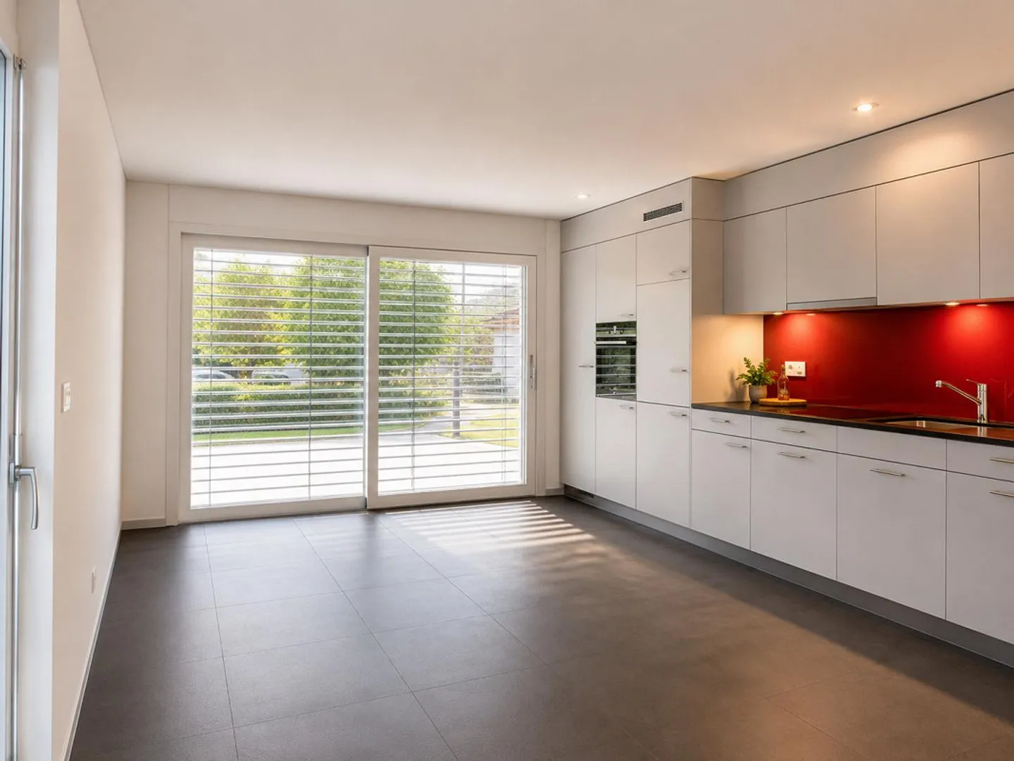 Moderne Familienwohnung mit Balkon - Foto 4 von 14