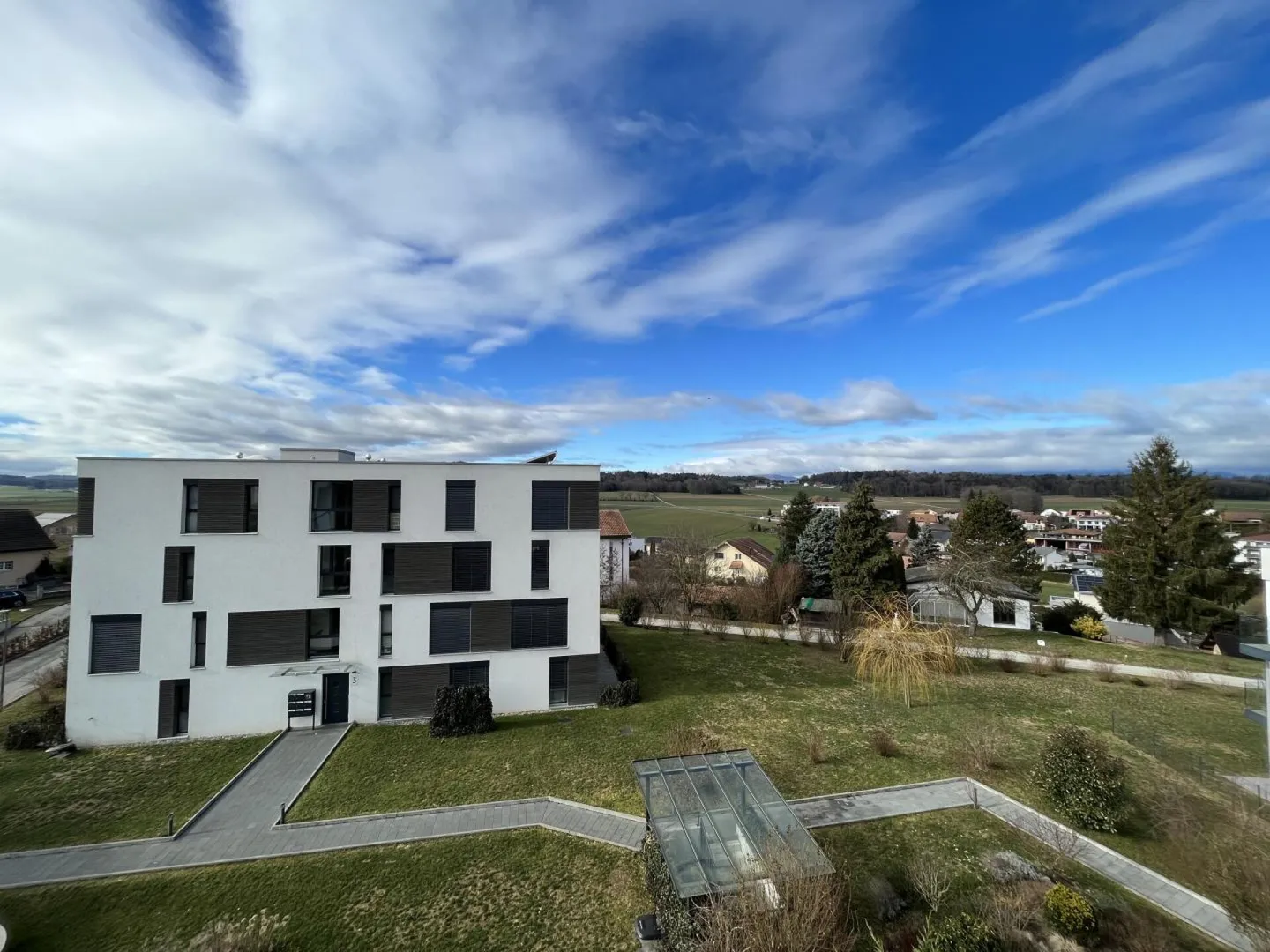 Stunning Penthouse with Terrace - Photo 2 of 17