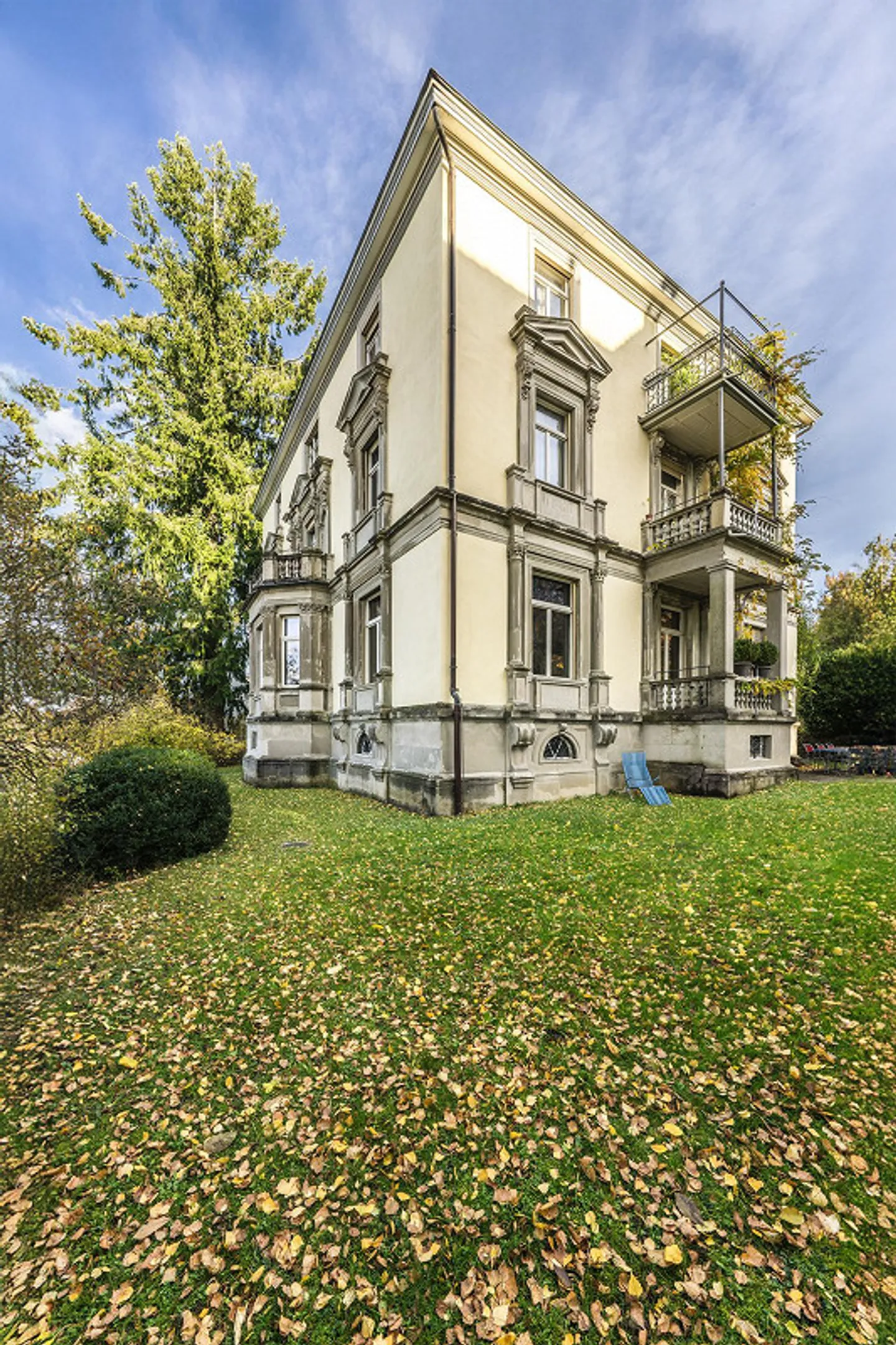 6.5-Room Residential Jewel with a View over the City of St. Gallen to Lake Constance - Photo 4 of 4