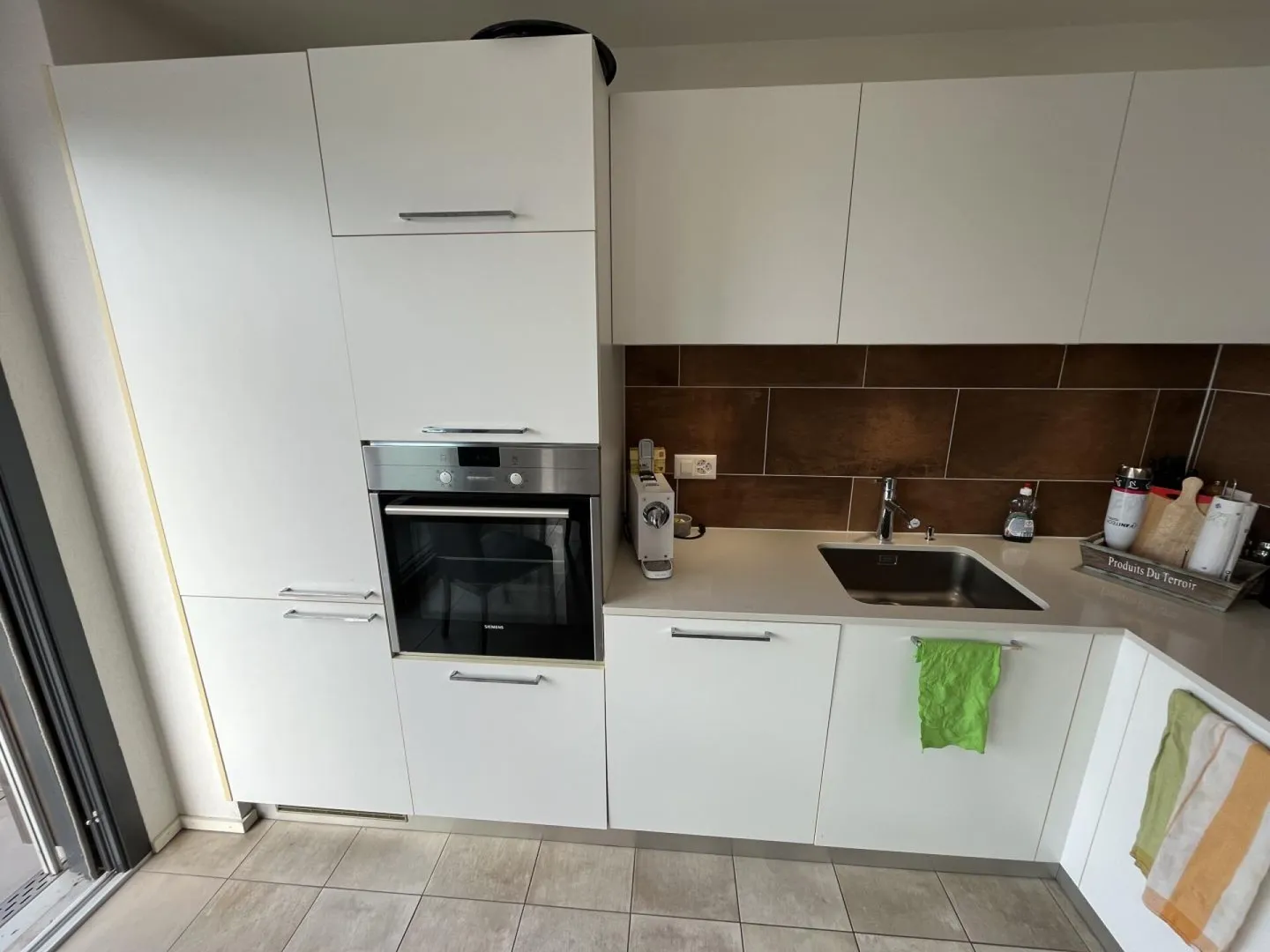 Stunning Penthouse with Terrace - Photo 12 of 17