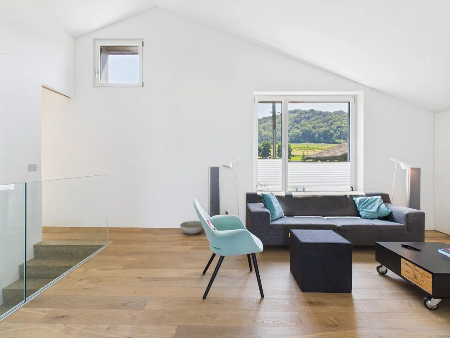 Nature, Architecture & Living Comfort - Photo 9 of 16