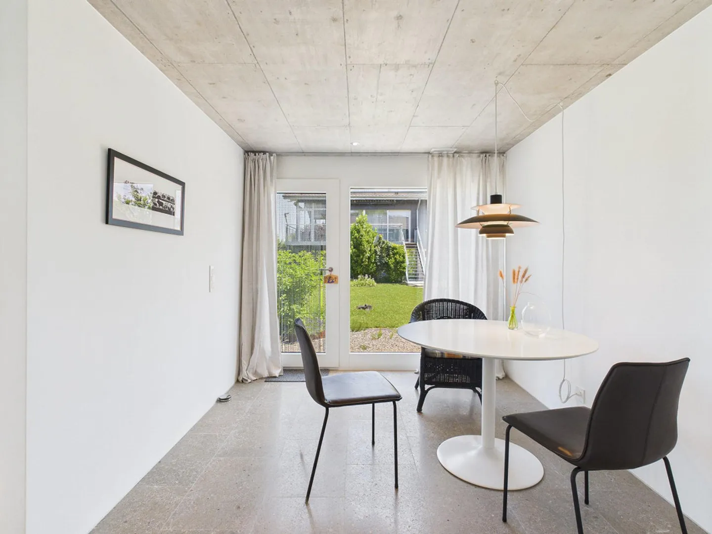 Nature, Architecture & Living Comfort - Photo 13 of 16