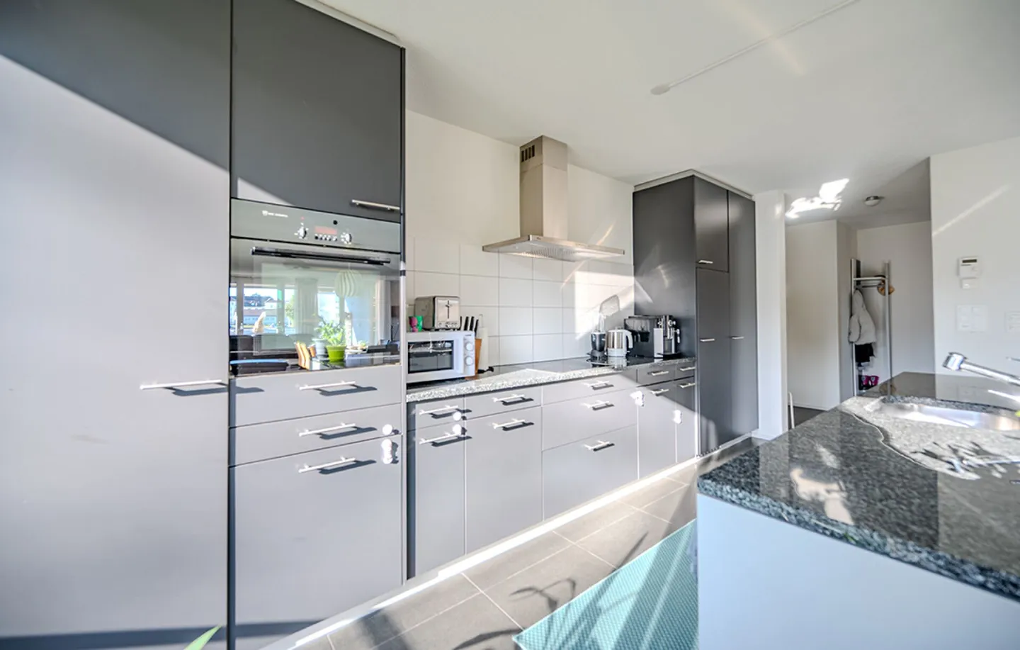 Appartement élégant en emplacement central - Photo 5 sur 13