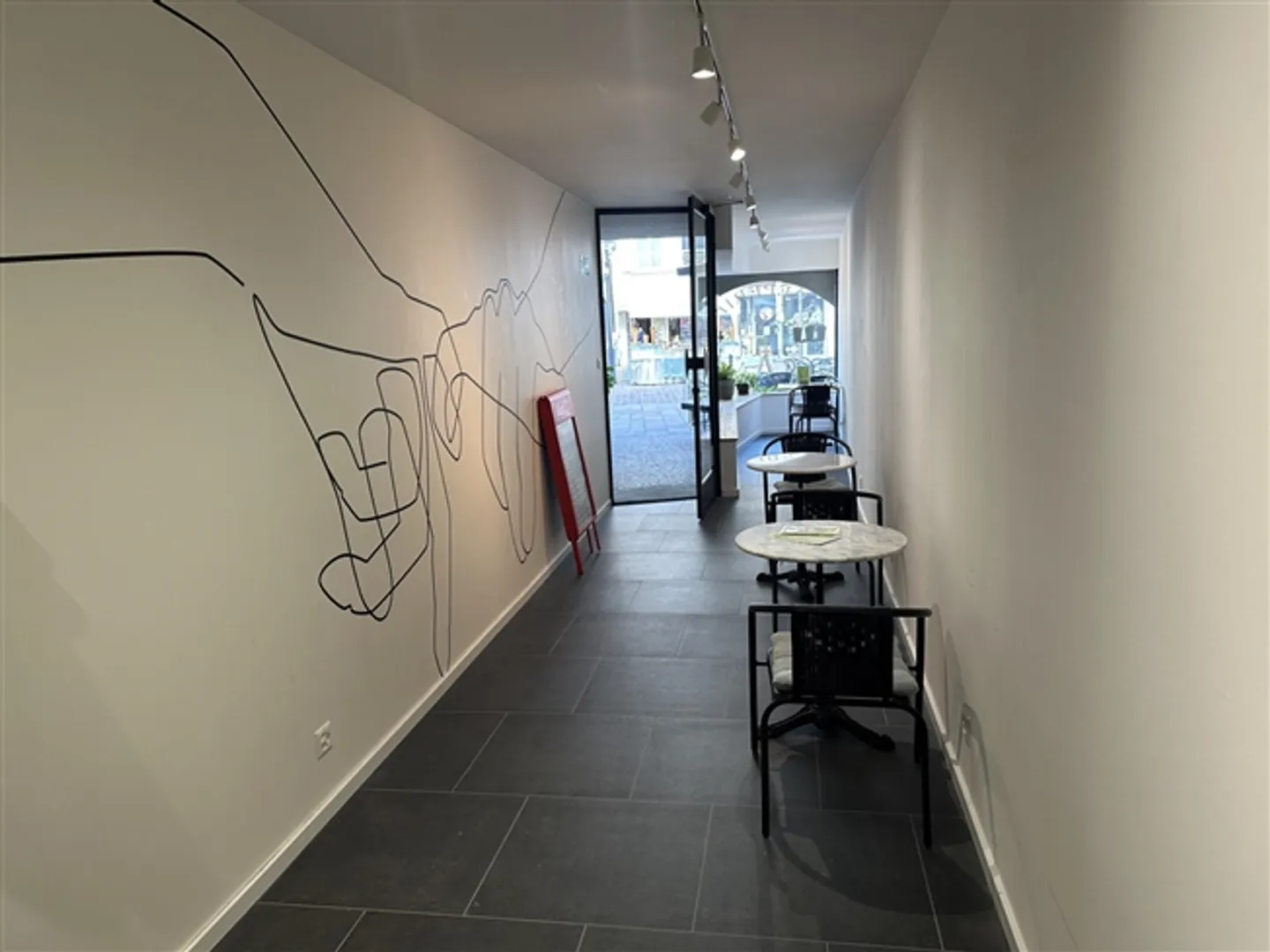 Commercial Spaces in the City Center - Photo 2 of 5