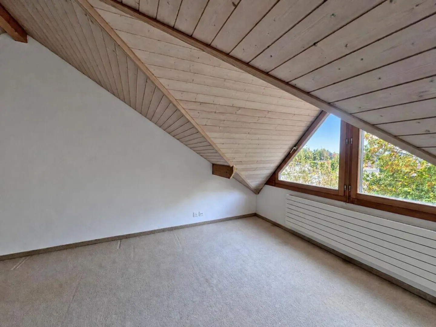 Charmantes Doppelhaus mit Garten - Foto 9 von 11