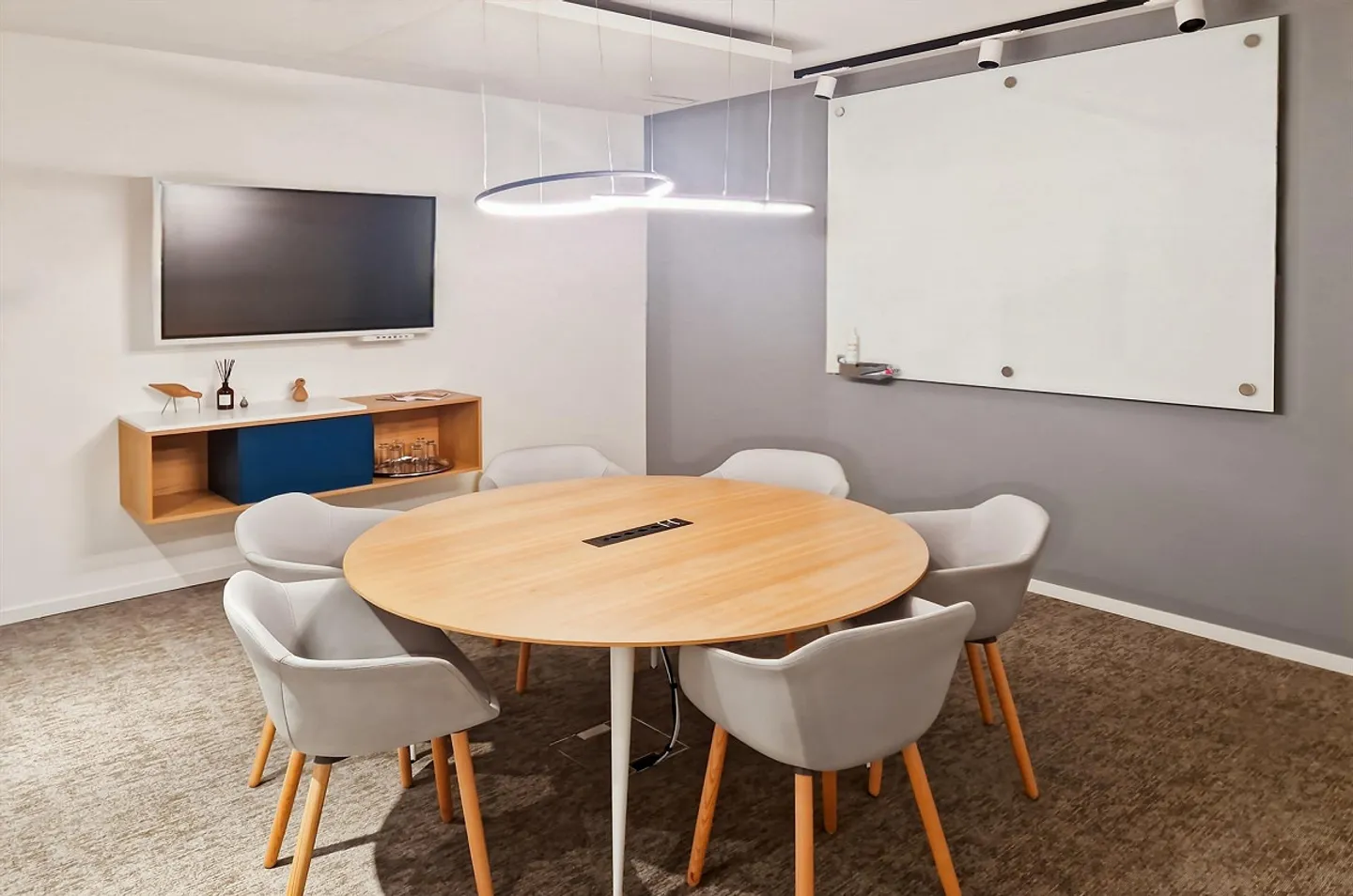 Espaces de travail flexibles dans Spaces Z.ONE - Photo 4 sur 10