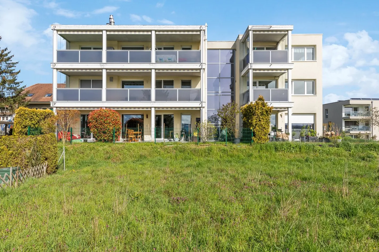 Appartement 4.5 pièces avec vue dégagée - Photo 1 sur 6