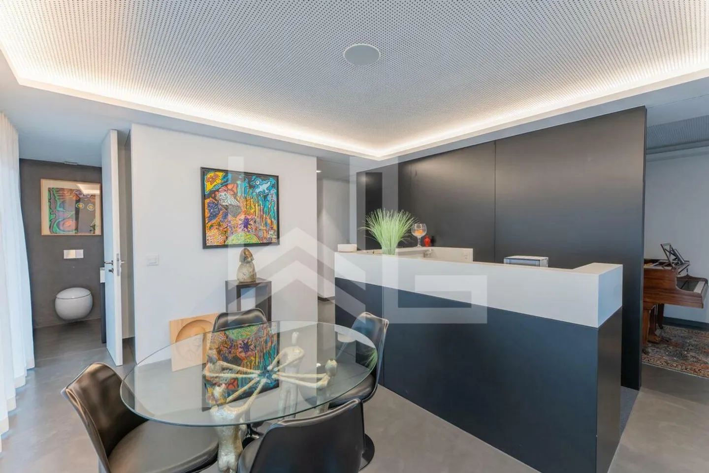 Proprietà straordinaria in una posizione tranquilla con vista sul lago - Foto 13 di 13