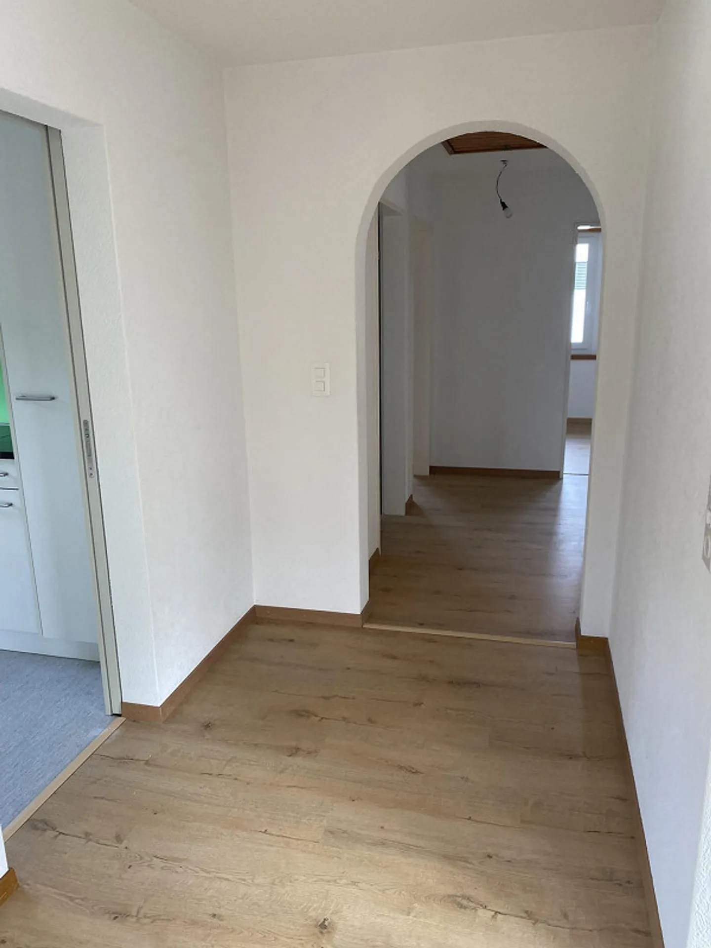 Appartement 4.5 pièces - Photo 6 sur 8