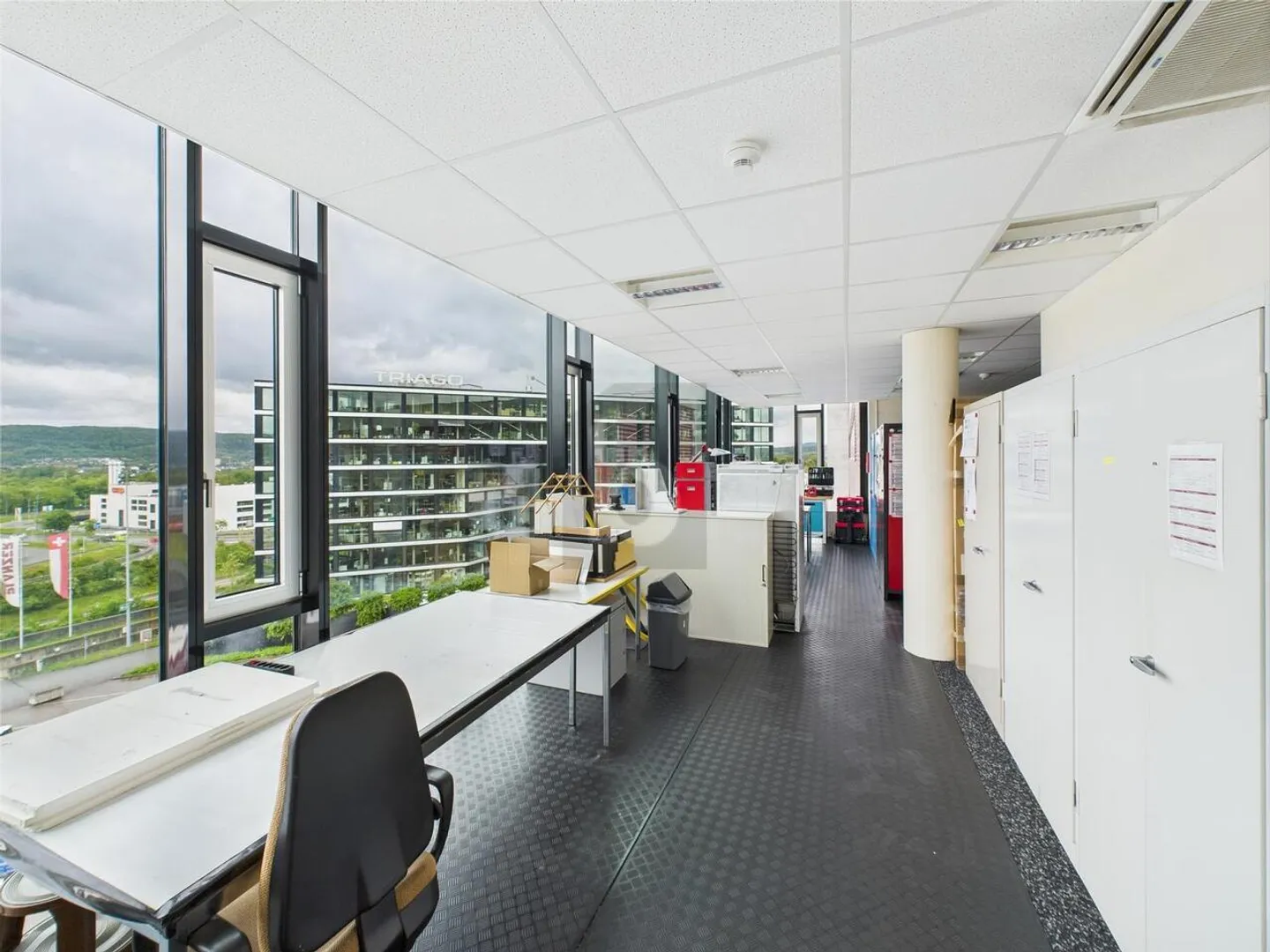 Vielseitige Bürofläche mit Lager - Foto 1 von 6