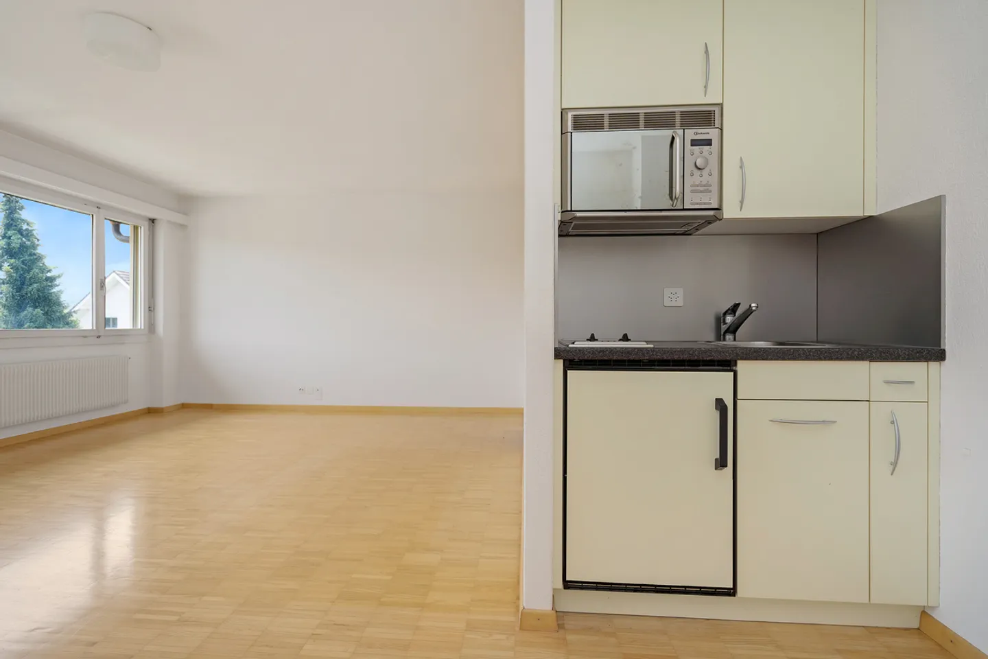 Zu vermieten: Grosses 1- Zimmer Studio in Belp - Foto 5 von 7