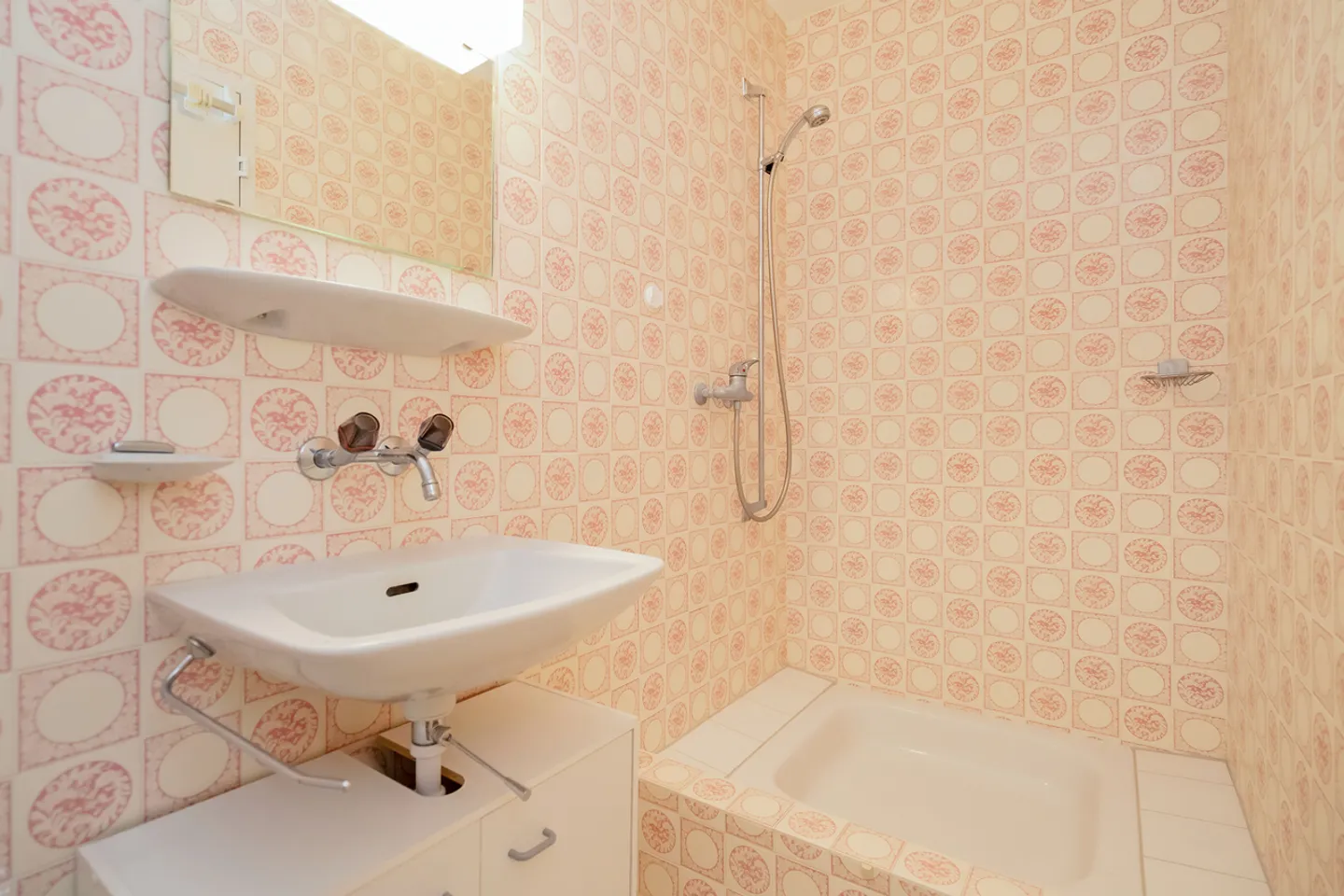 Zu vermieten: Grosses 1- Zimmer Studio in Belp - Foto 6 von 7
