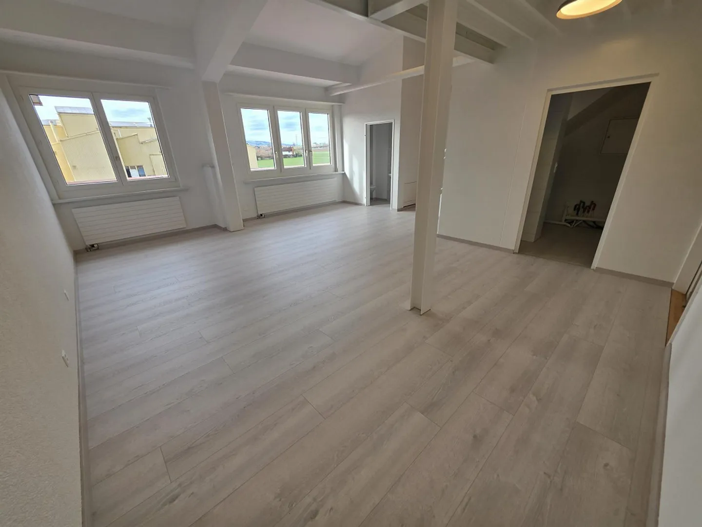 79 m² Ufficio / Studio con Galleria & Doccia – Posizione Top Bösch Hünenberg – - Foto 5 di 20
